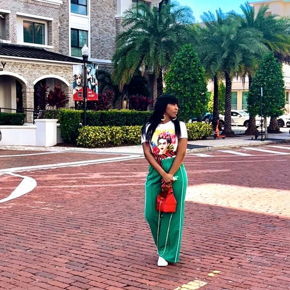 Meet your Posher, Ashley - Picture 8 of 10